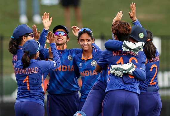 Indian Women Score 410 Runs on First Day of Test Match against England