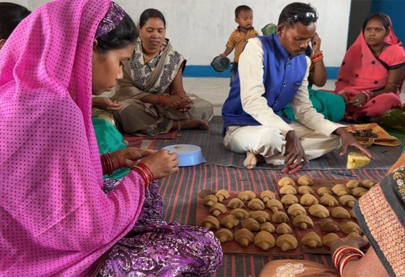 Chhattisgarh's Rural Industrial Park empowers women, Ranks First in Gender Equality