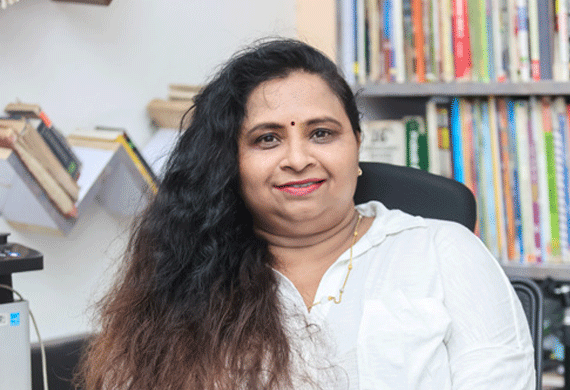 Deepa Dagaonkar: Mentoring Young India For A Brighter Tomorrow