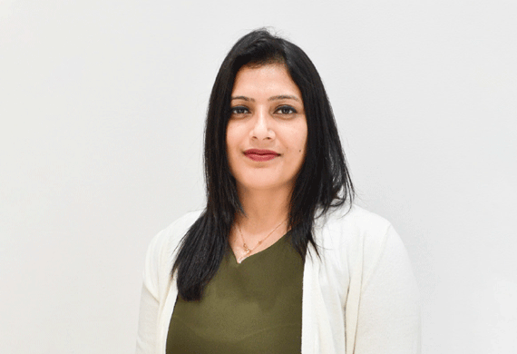 Asha Rathore: A Finance Wiz Turning Challenges into Opportunities