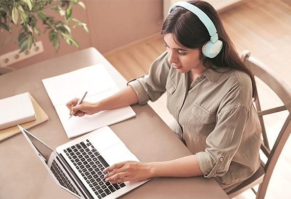 Women Founders Receive Only 4% Startup Funding: Kalaari Capital