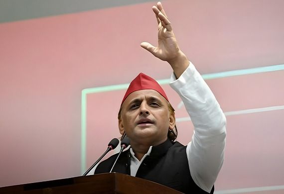 Akhilesh Yadav Promises Rs 40,000 for Women Ahead of UP Polls