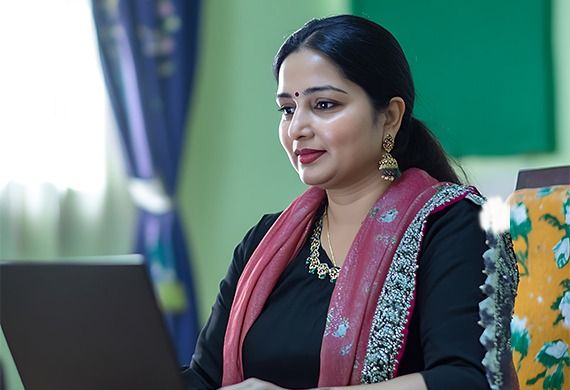 Yogi Adityanath Sets 50% Women Digital Entrepreneur Target