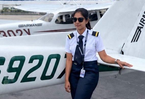 Tanisha Agrawal Becomes Bargarh's 1st Woman Commercial Pilot Tanisha Agrawal Becomes Bargarh's 1st Woman Commercial Pilot